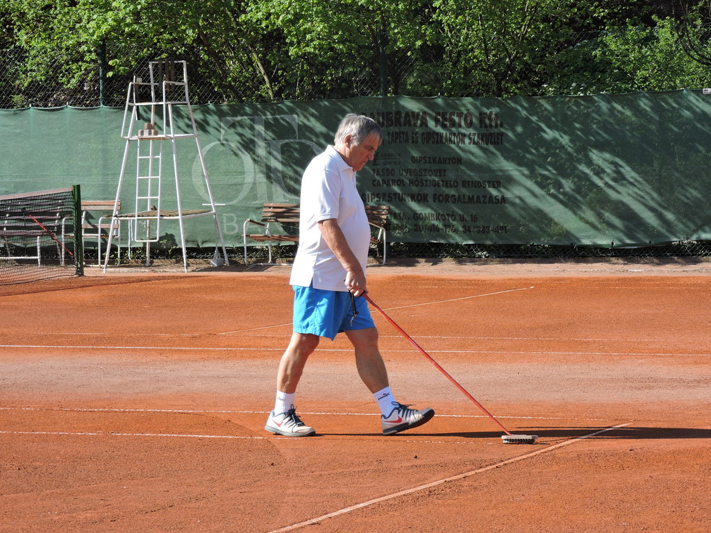 idenynyito_Sorsolasos_paros_teniszversen_Tata_20160416_007.resized