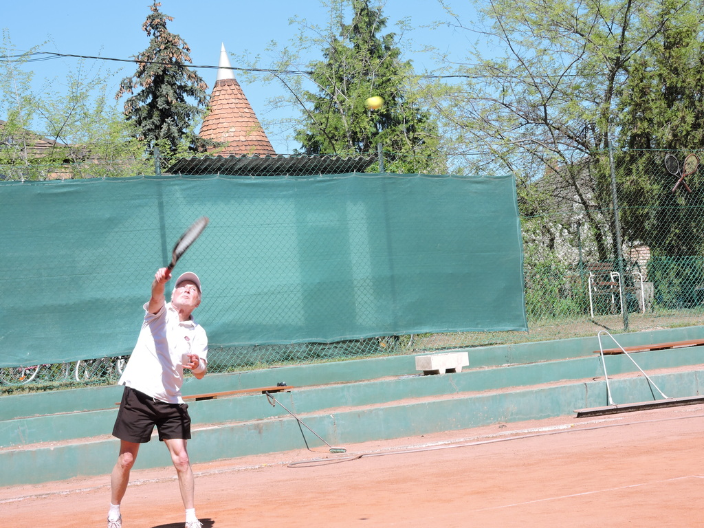 idenynyito_Sorsolasos_paros_teniszversen_Tata_20160416_061.resized