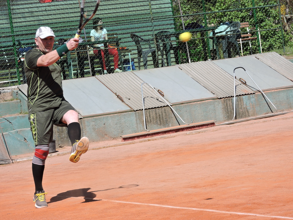 idenynyito_Sorsolasos_paros_teniszversen_Tata_20160416_074.resized