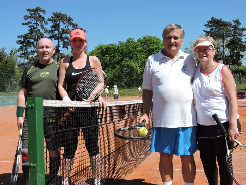 idenynyito_Sorsolasos_paros_teniszversen_Tata_20160416_078.resized