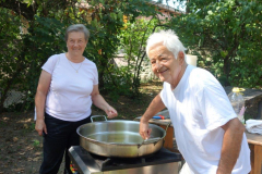 A-finom-lángos-készítői-Szabóné-Ági-és-Csatay-Ferenc-1